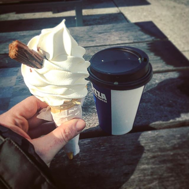 Coffee and ice cream - what a time to be alive!!