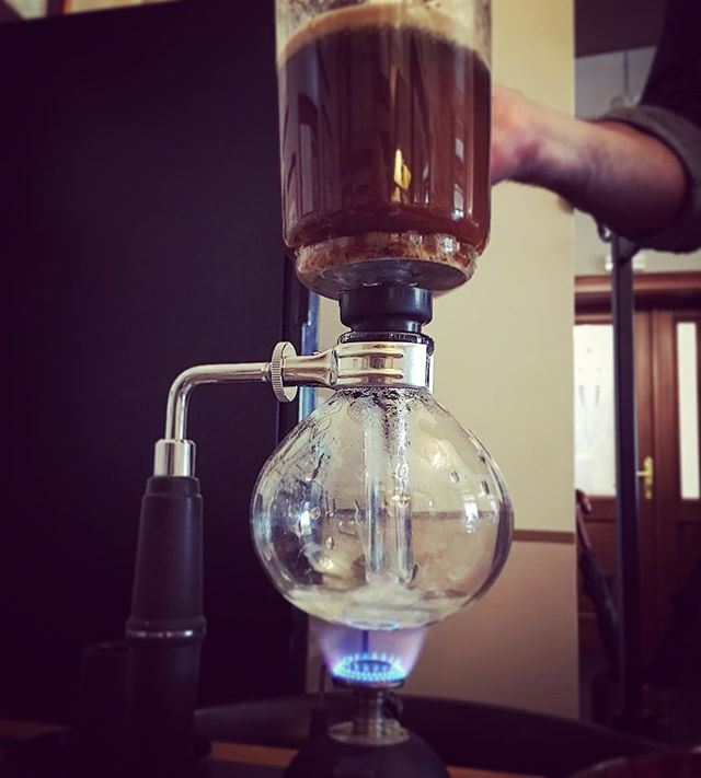 Syphon filtered coffee - brewed right on your table. All kinds of awesome!!