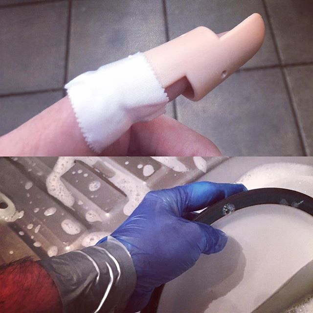 Joys of mallet finger and how to do simple things like wash the dishes. Gloves and duct tape. Might be cheaper just to get disposable plates and cutlery