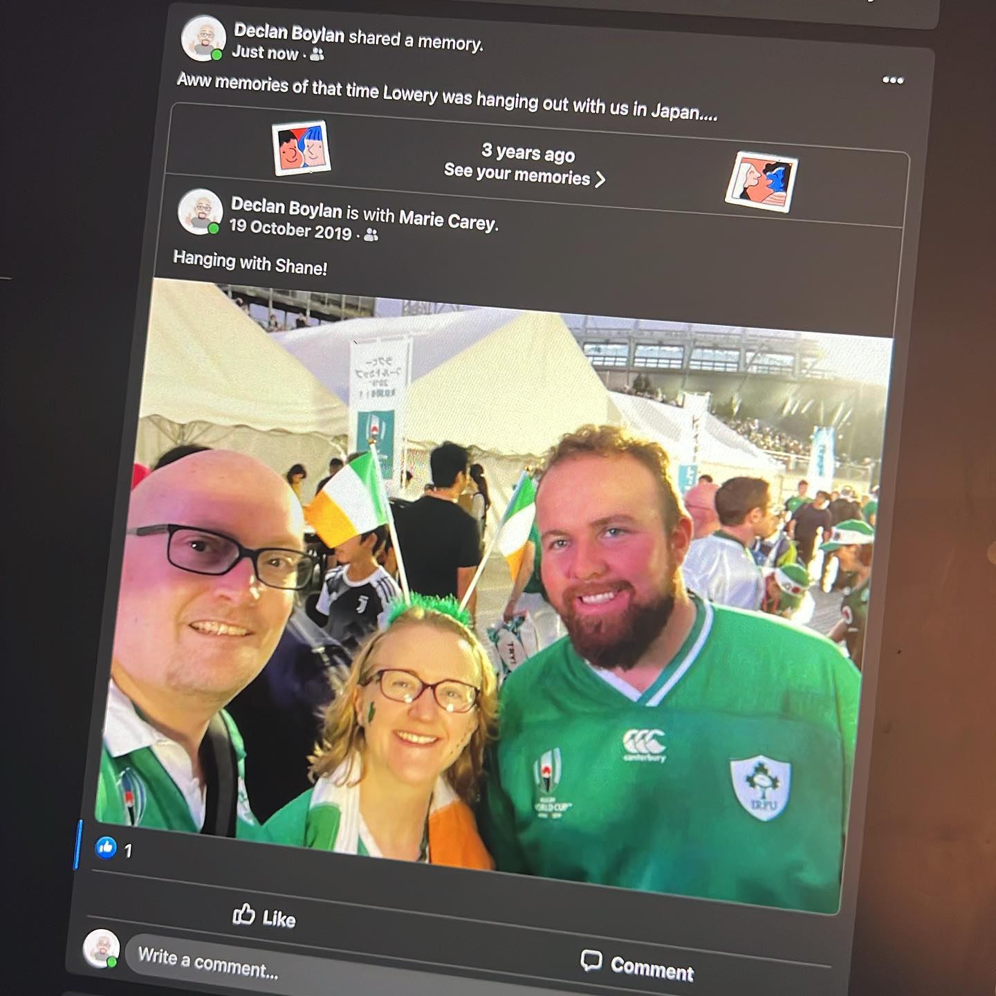 Facebook and Google photos really rubbing my nose in it tonight with the memories of 3 years ago in Japan for the IRE v NZL game…. Shane wanted a selfie with us 🤷‍♂️